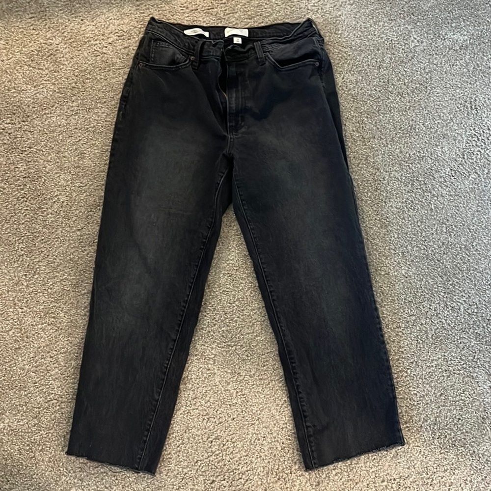 High Rise 90s Straight Black Jeans